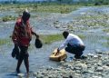 Basongora ask  authorities to rescue them from water related diseases