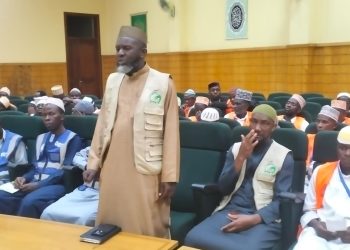 Mufti Commends Imams for Community Work