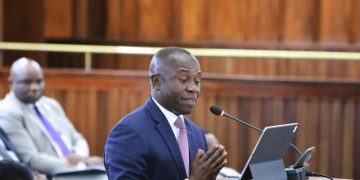 Minister clarifies new curriculum grading