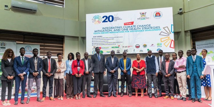 Delegates during a photo moment after the meeting.
