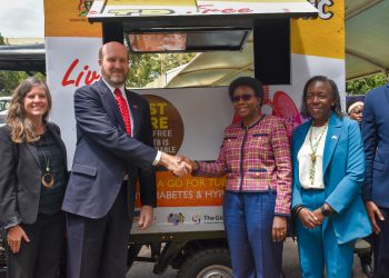 U.S. backs Uganda in fighting against TB with high-tech screening boost