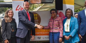 U.S. backs Uganda in fighting against TB with high-tech screening boost