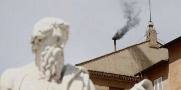 Voting of New Pope: Black smoke again