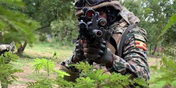 Armed group storm Police Station, assault officers and civilians