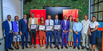 Prudential Uganda Awards UGX 135 million to Top Makerere Actuarial Graduates