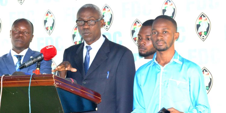 Boniface Toterebuka Bamwenda addressing journalists at the FDC  part head offices in Najjanankumbi, Kampala. Ugnewsline Photo