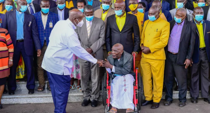 President Museveni meets with 291 civilian war veterans from Greater Kibaale under the Birembo War Contact Group Association at State House, Entebbe, Uganda, on Wednesday, June 26, 2024. (Image: PPU)