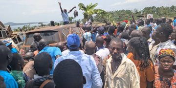 2026 ELECTIONS: FDC’s Mafabi vows to light up Buvuma, build fish factory to end island poverty