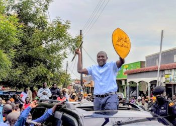 2026 ELECTIONS: FDC’s Mafabi receives warm welcome in Kasese, rallies support amid heavy security presence