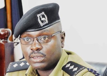 Suspected burglar beaten to death by angry mob