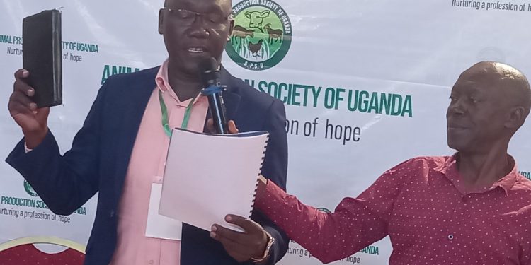 Kaija John the new President during swearing in