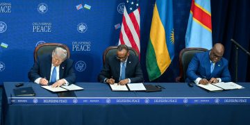 Rwanda’s Kagame, DRC’s Tshisekedi finally sign historical peace accord in the U.S. as fighting intensifies