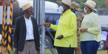 2026 ELECTIONS: Political drama as Munyagwa’s father abandons son to support Museveni in Kitagwenda