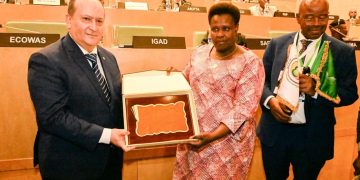 President Museveni assumes Chairmanship of African Peer Review contributes $1M to support operations of APRM