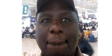 Former Journalist Killed in Shooting Incident, Masked Suspect on the Run