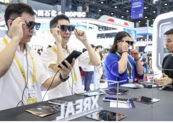 News Analysis: How China effectively aligns industrial upgrade with consumption boost