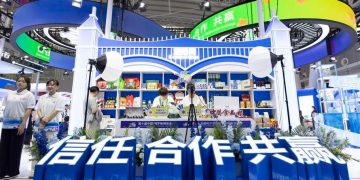Xinhua Commentary: China-Russia all-round partnership helps anchor the world amid turbulence