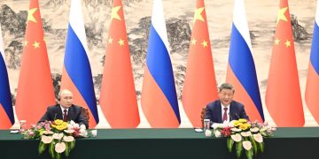 Xi, Putin jointly meet press