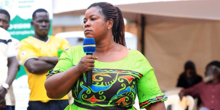 Amony Diana alleges that their elder brother, Onoba Richard Apuli, chased her and her seven siblings from the land belonging to their late father. She says the matter is well known to the authorities in Kiryandongo. They also went to court three years ago, but they have not received any help.