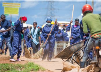 Uganda Police Suspends Vehicle and Vessel Movement During National Cleaning Day