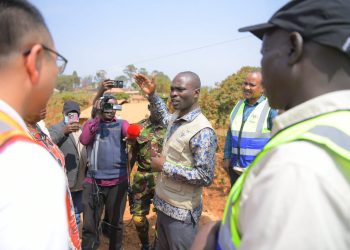 Minister Byamukama inspects Masaka–Kyotera–Mutukula road project, urges quality and timely completion