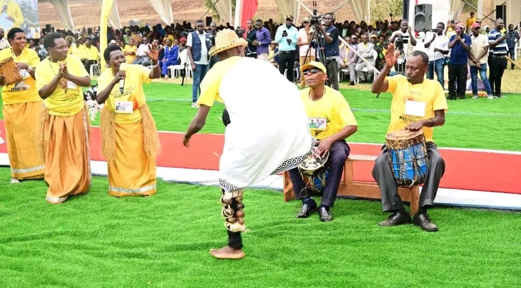 Isingiro North constituency has today celebrated the NRM election Victory hosted by Hon Bright Rwamirama the minister of state for animal industry. H.E VP Jessica Alupo delivered the message of H.E YKMuseveni.