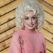 Dolly Parton: The mountain girl who turned a hard childhood into a global legacy