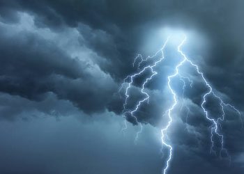 Six family members killed by lightning strikes in Maracha