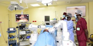 Aga Khan University Hospital Performs the Region’s First Robotic Gallbladder Removal Surgery