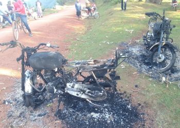 Mob Burns Two Motorcycles Over Suspected Livestock Theft in Rubanda