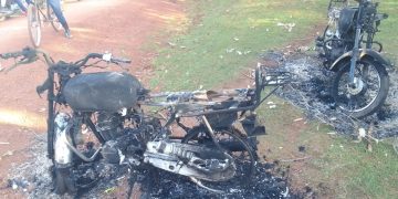 Mob Burns Two Motorcycles Over Suspected Livestock Theft in Rubanda